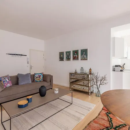 2 Bedroom In Centre: Santiago Apartament *