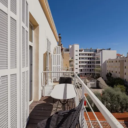 2 Bedroom In Centre: Santiago Appartement Cannes